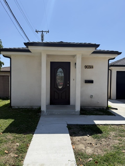 Building Photo - 9031 Irwingrove Dr