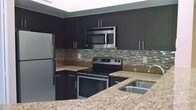 Foto principal - 9390 Marino Cir
