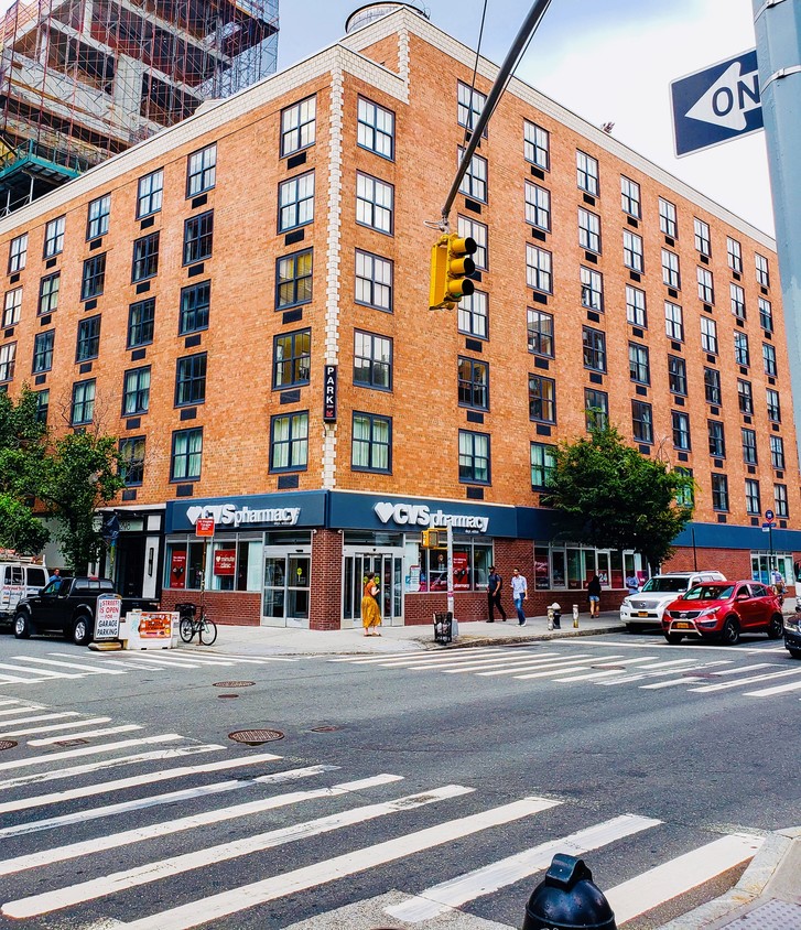 Primary Photo - 298 Mulberry St