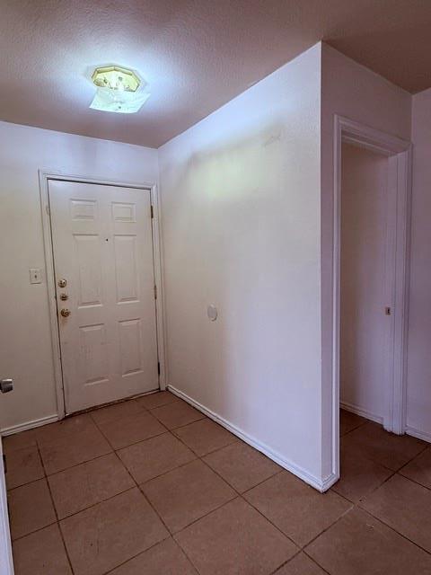 Building Photo - 710 Eaglecreek Dr