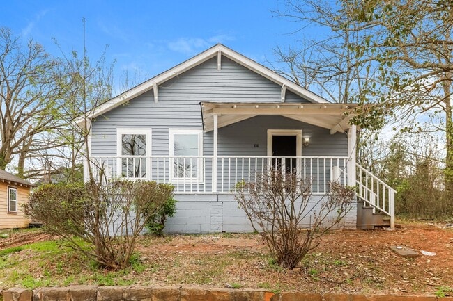 Building Photo - Charming Home for Rent – Griffin, GA - $500 off on 1st month's rent