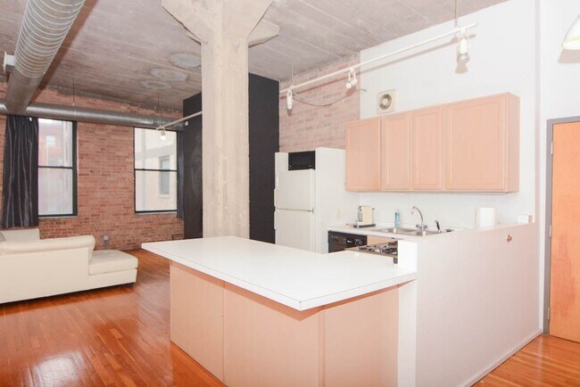 Foto del edificio - 110 N Peoria St