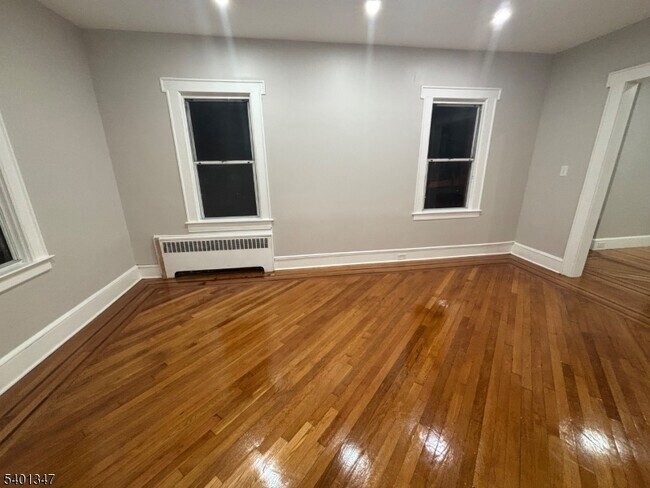 Foto del edificio - 259 Williamson Ave