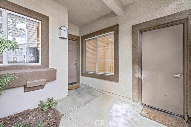 Building Photo - 265 Chaumont Cir