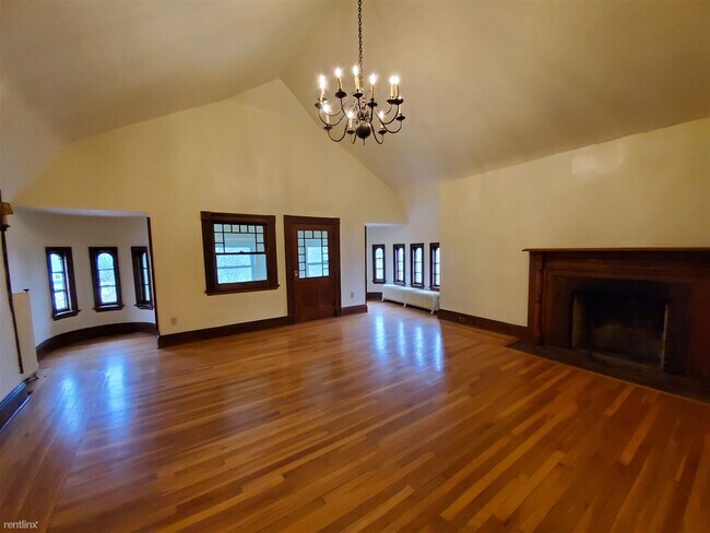Foto del edificio - 2 br, 1 bath Condo - 3 Hackett Cir W Apt 7