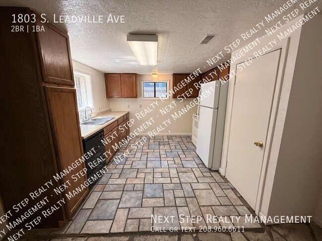 Foto del edificio - 1803 S Leadville Ave