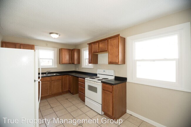 Building Photo - 3 br, 2.5 bath House - 338 N 16th