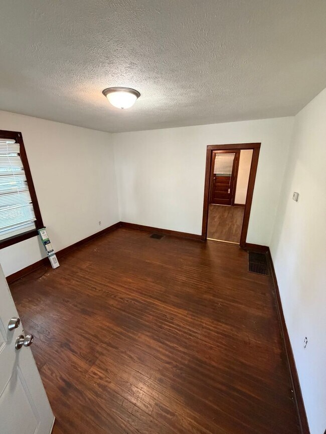Foto del edificio - 1011 N 12th St
