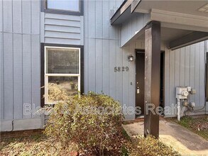 Building Photo - 5829 Aftonshire Dr