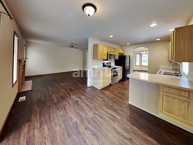 Building Photo - 24714 106th Avenue Ct E
