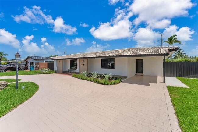 Foto del edificio - 9140 SW 45th Terrace