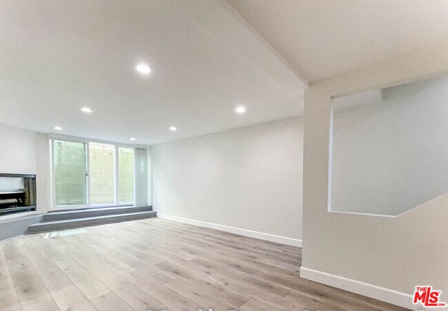 Foto del edificio - 942 7th St