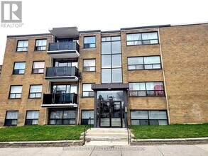 Building Photo - 1490 Eglinton Ave W