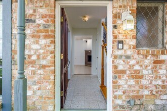 Building Photo - 11602 Jaycreek Dr