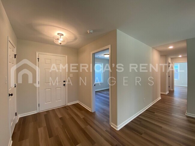 Building Photo - Home for Rent in Huntsville!!! COMING SOON...