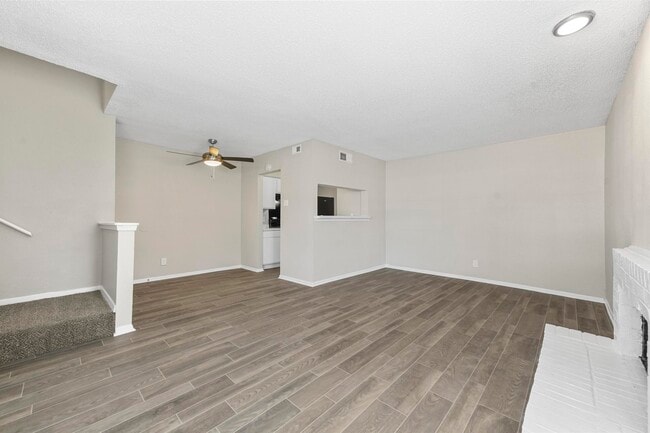 Open floorplan with view of the kitchen - Stone Canyon