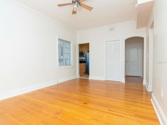 Photo - 2117 W Dekle Ave Apartment