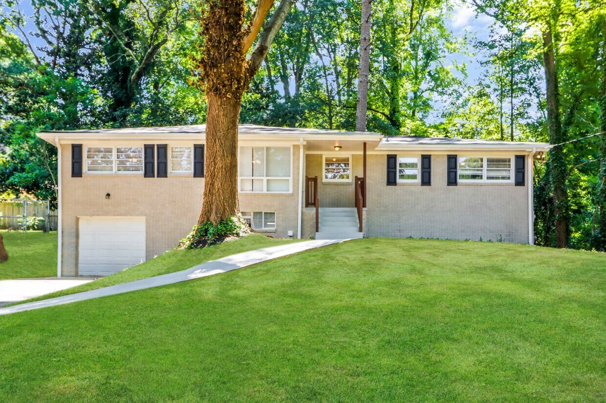 Foto principal - 2280 Glendale Dr