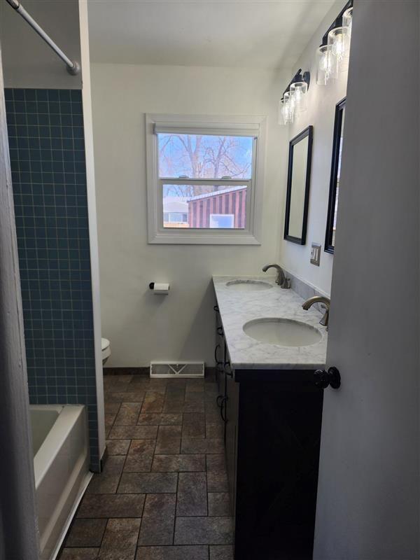 Building Photo - 4 bedroom in Billings MT 59102