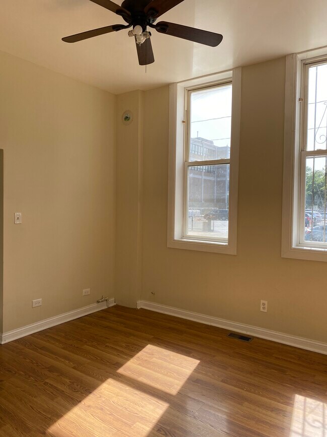 Living room - 3258 W 23rd St