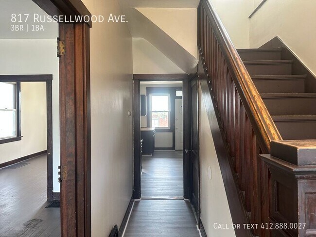 Foto del edificio - 3 bedroom 1 bath Mckees Rocks