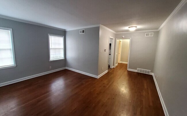 Building Photo - 791 Dillworth St