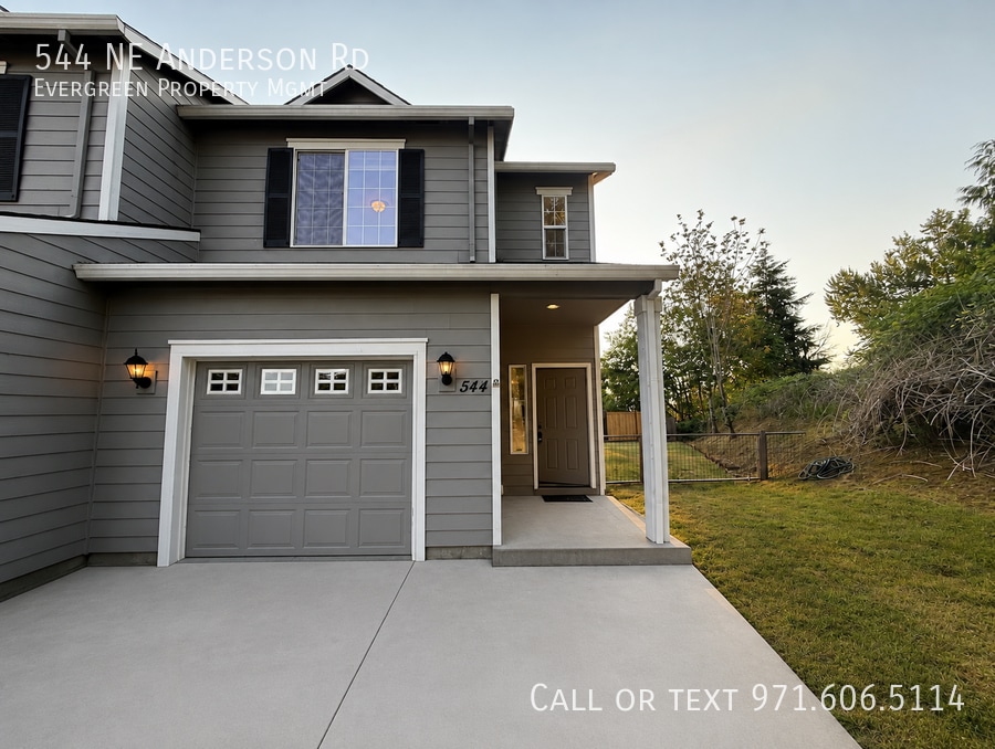 Photo - 544 NE Anderson Rd-