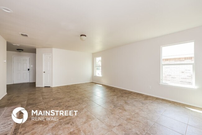 Foto del edificio - 1625 Thorntree Ln
