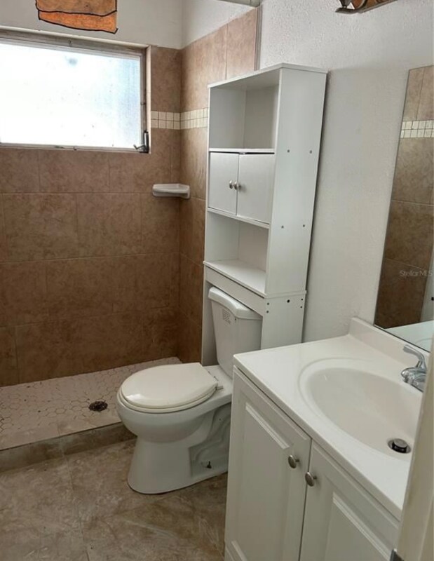 Foto del edificio - 4444 Swift Rd