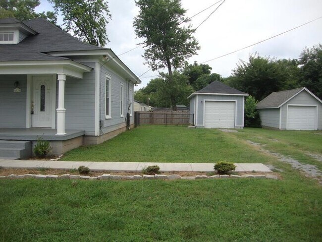 Foto del edificio - 722 Lynn St