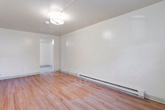 Foto del edificio - 817 Dale St