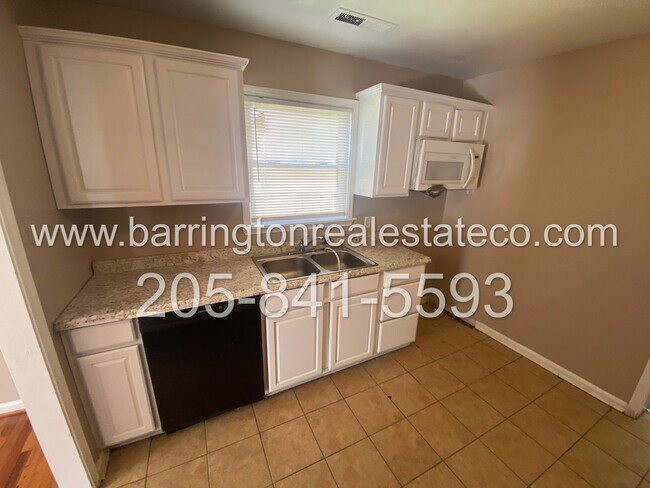 Building Photo - Adamsville