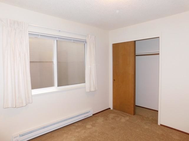Building Photo - 1360 43rd Ave