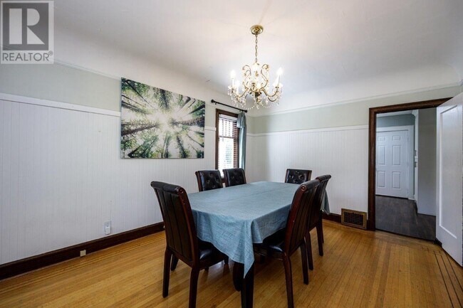 Photo du bâtiment - 1494 W 40th Ave