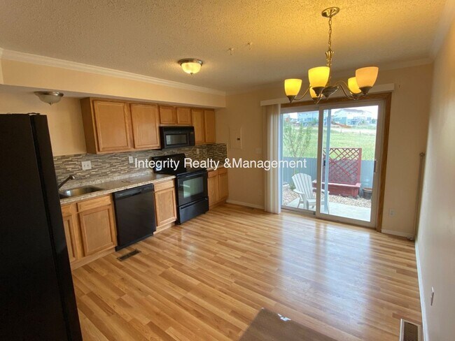 Foto del edificio - 2088 Oakcrest Cir