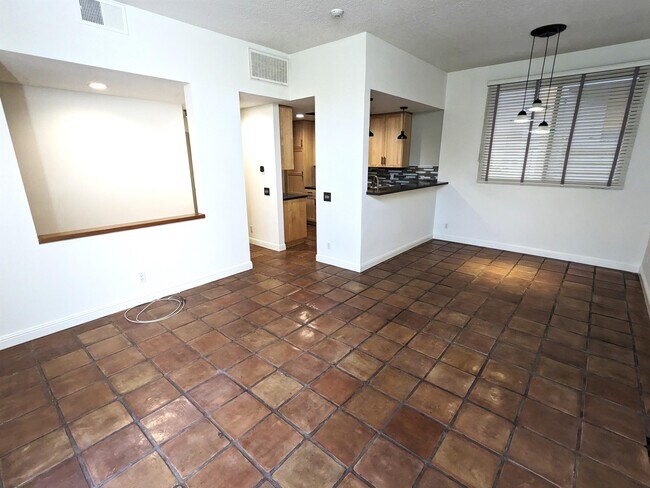 Foto del edificio - 484 E California Blvd