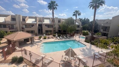 Building Photo - 4850 E Desert Cove Ave