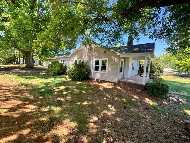 Foto del edificio - 3/1.5 House in Shelby, NC