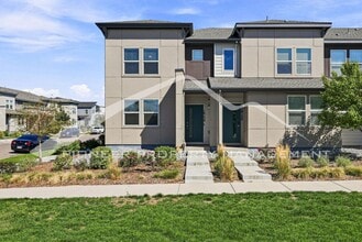 Building Photo - 16130 Warner Pl