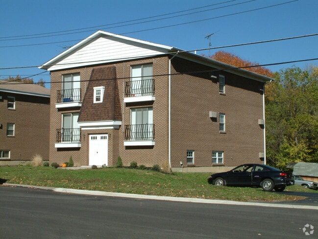 Foto del edificio - 204 E North St