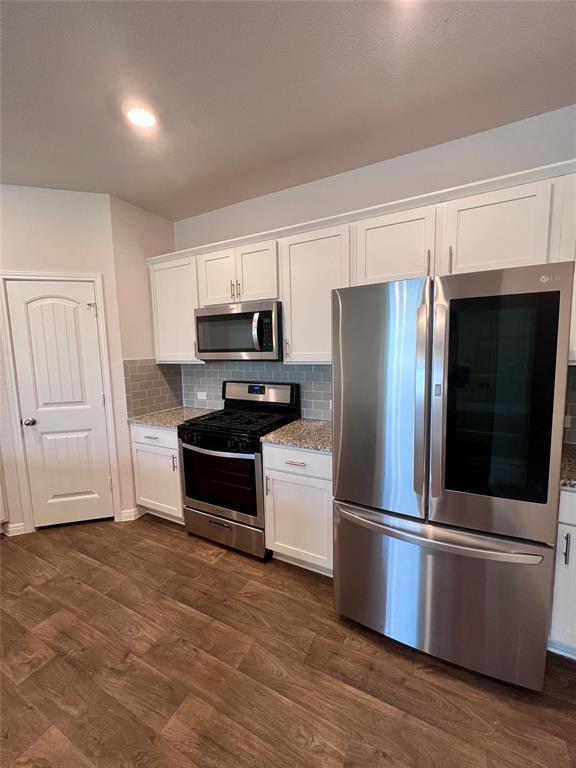 Building Photo - 944 Vogel Dr