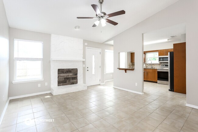 Building Photo - 8446 Sand Point Dr W