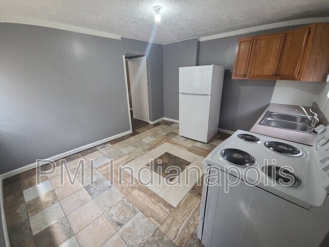 Foto del edificio - 41 N Denny St