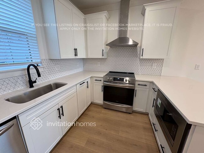 Foto del edificio - 428 38th Ave N