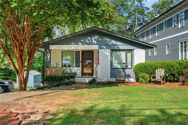 Foto del edificio - 870 Barnett St NE