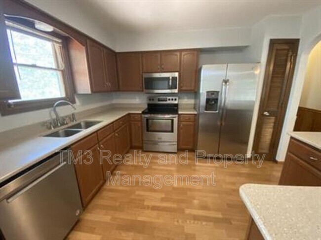 Foto del edificio - 12725 S Raintree Dr