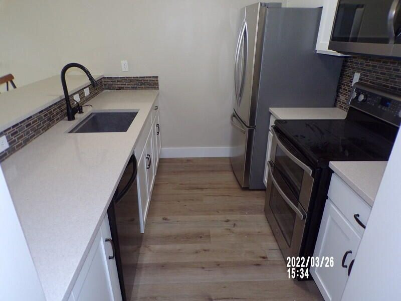 Foto principal - 18158 Mohawk Dr