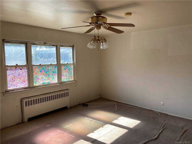 Building Photo - 218-35 100th Ave