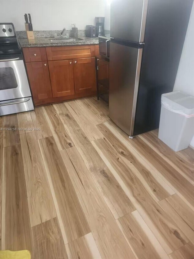 Foto del edificio - 7638 N Miami Ave