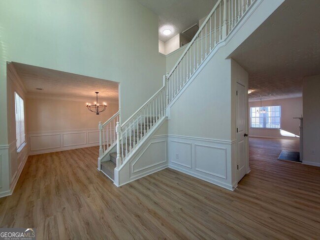 Foto del edificio - 2770 Austin Ridge Dr NE